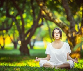 世界杯今日推荐-美墨友谊赛前瞻，进攻阵型浮出水面，战术实验成焦点